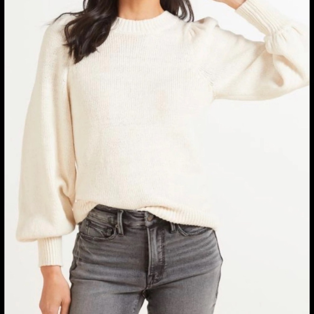 525 America Ivory Cotton Puff Sleeve Sweater Knit Pullover Cozy Chic Size M